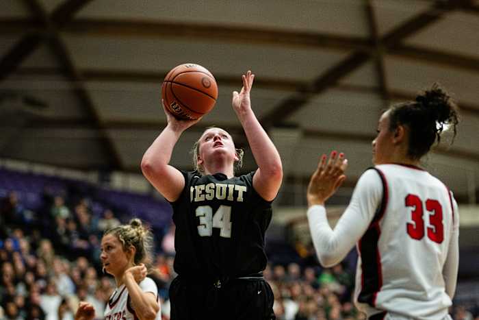 Clackamas Jesuit 6A Oregon girls basketball quarterfinal 2024 Naji Saker-24